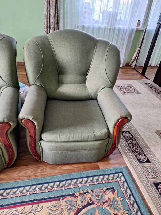 Продам диваны в хорошем состоянии