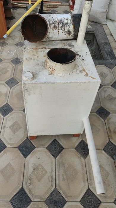 Продам б/у советскую отопительную печь