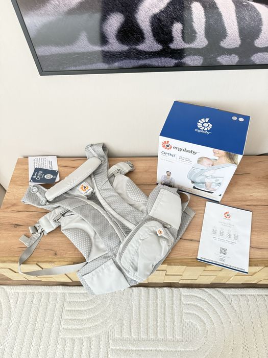 Продам эргорюкзак ergobaby новый