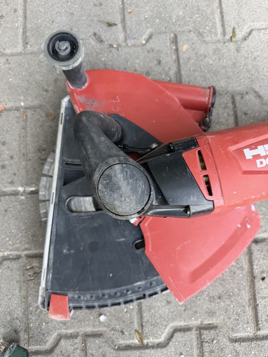 Hilti DCH300 Машина за рязане