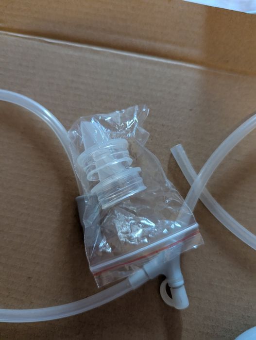 Двойна електрическа помпа за изцеждане на кърма Cangaroo