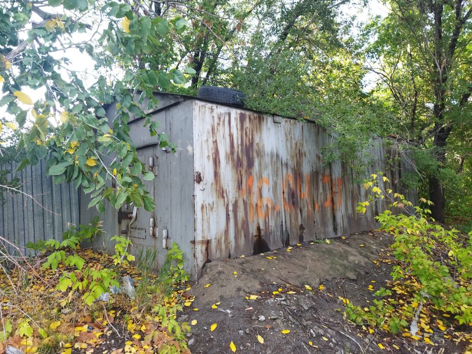 Продам гараж размер 6 на 3