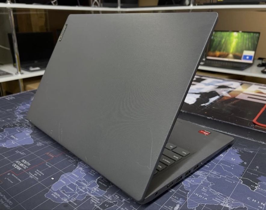 Ноутубк Lenovo V14 AMD Athlon Gold/8GB/SSD128GB/FullHD