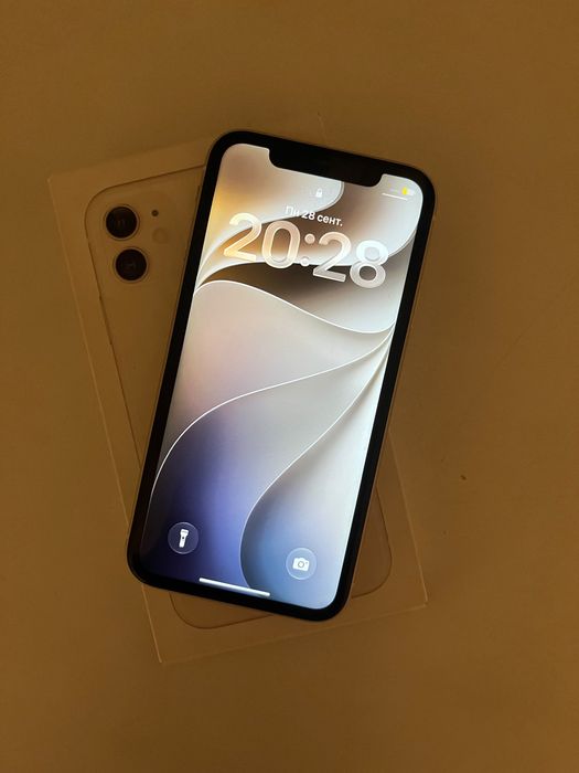 Продам айфон 11 128 гб