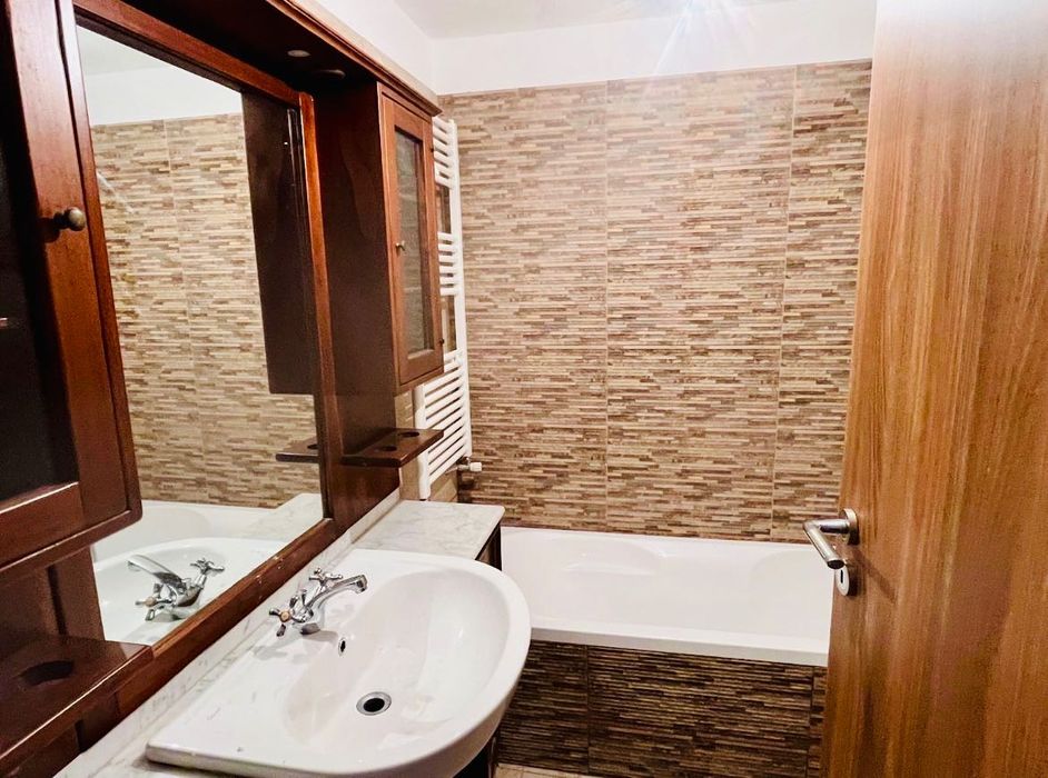 Apartament de vânzare