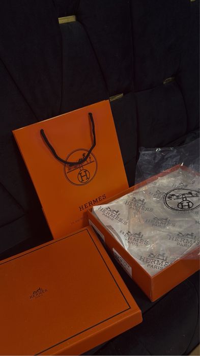 Sandale Hermes Chypre NOI - Marimea 43 (vin ca un 41-42) - Pret Neg