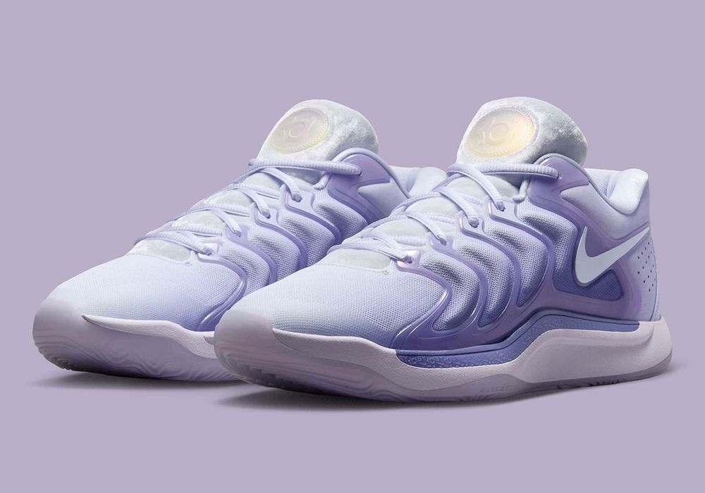 Nike KD 17 Basketball