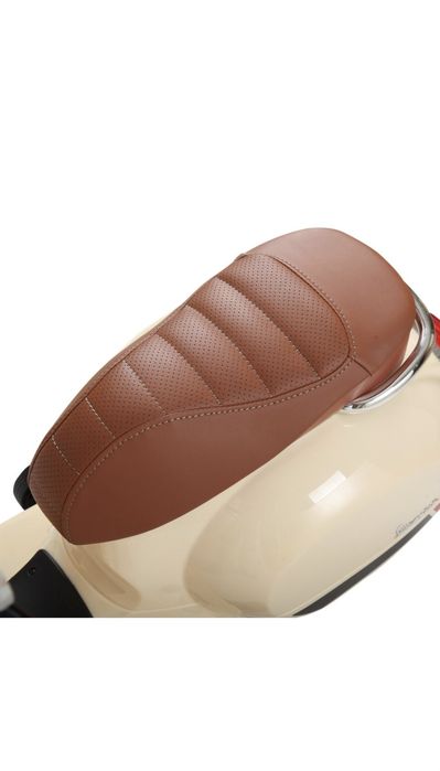 Scuter vespa copii