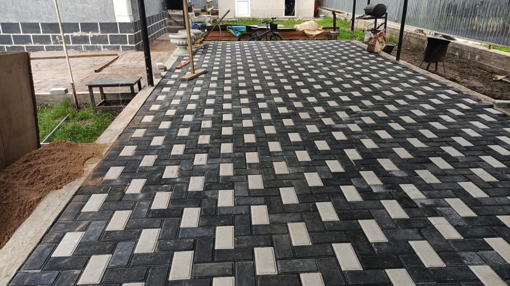 Укладка брусчатки, Тратуарный плитка.