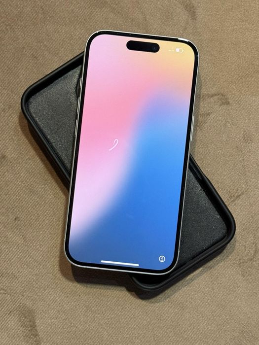 iPhone 16 128GB – Бял – Отлично състояние