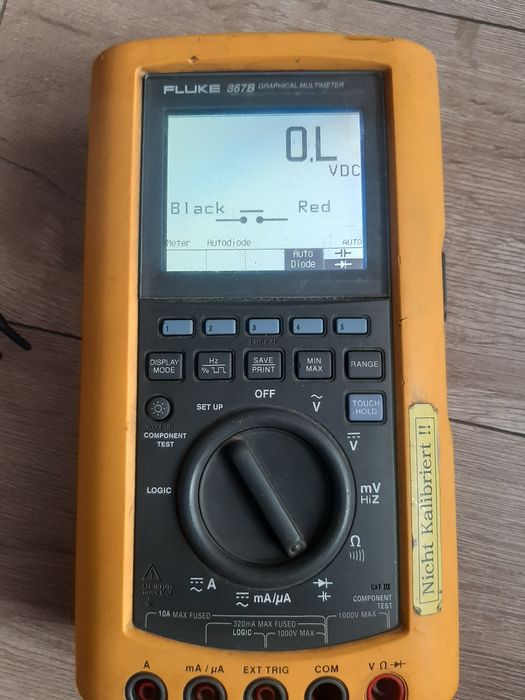 Графичен мултиметър FLUKE 867B