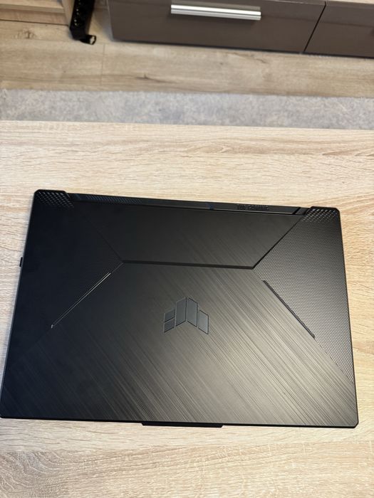 Laptop gaming 17 inch RTX3050
