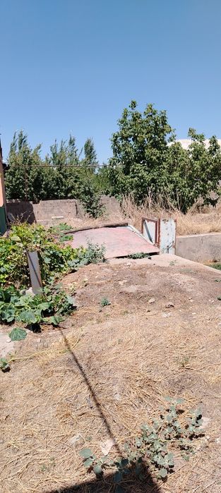 Yer uchastkasi sotiladi shinam joy