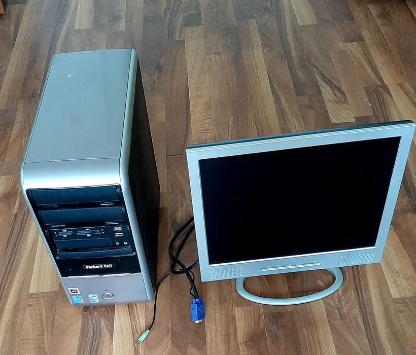 Ретро компютърPACКART BELL