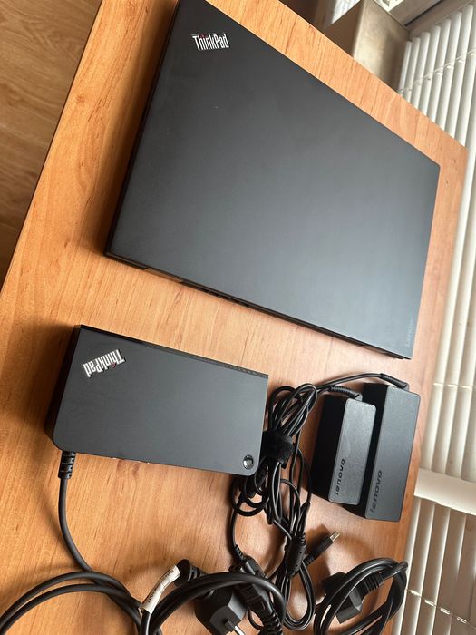 Thinkpad X1 Carbon i5-6200u, 8GB RAM, 256GB M.2 + Докинг Станция