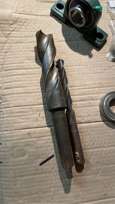 Burghii lemn si metal