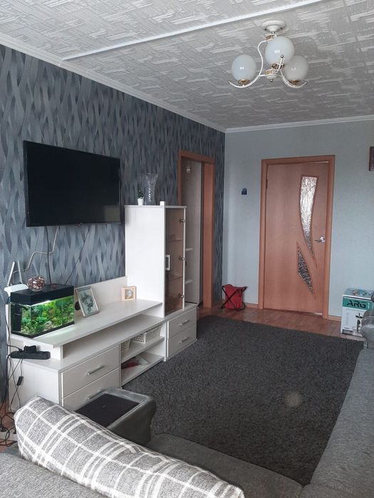 Продаётся 2 комн. квартира