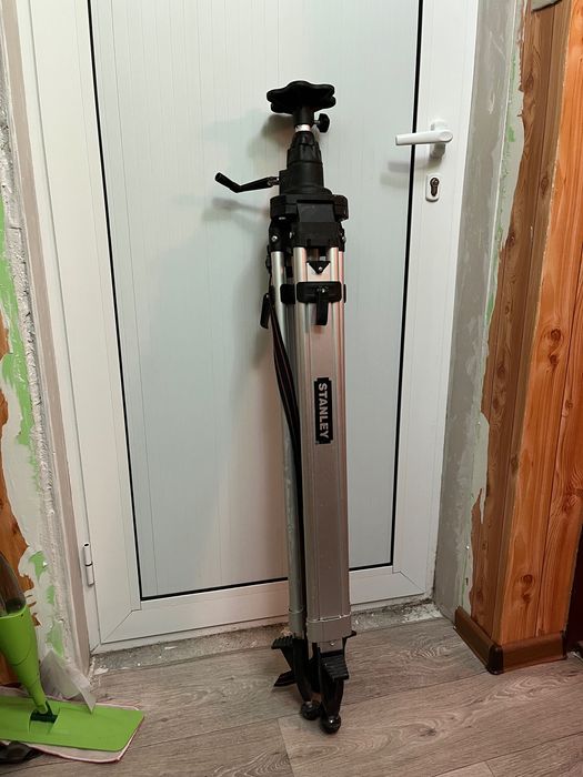 Stanley FATMAX SL360 - самонивелиращ се лазерен нивелир