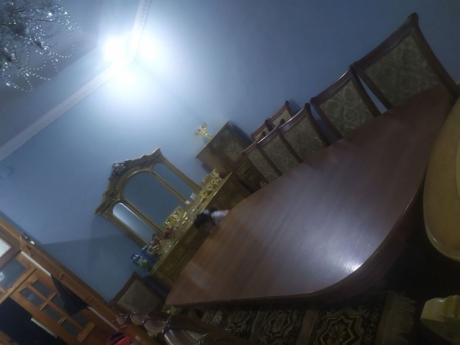 Продаю стул и стол