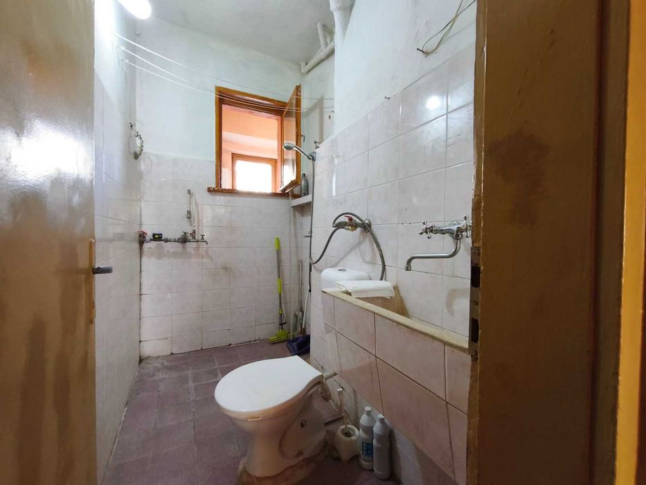 ЕРА МАКС продава апартамент до ДКЦ 1