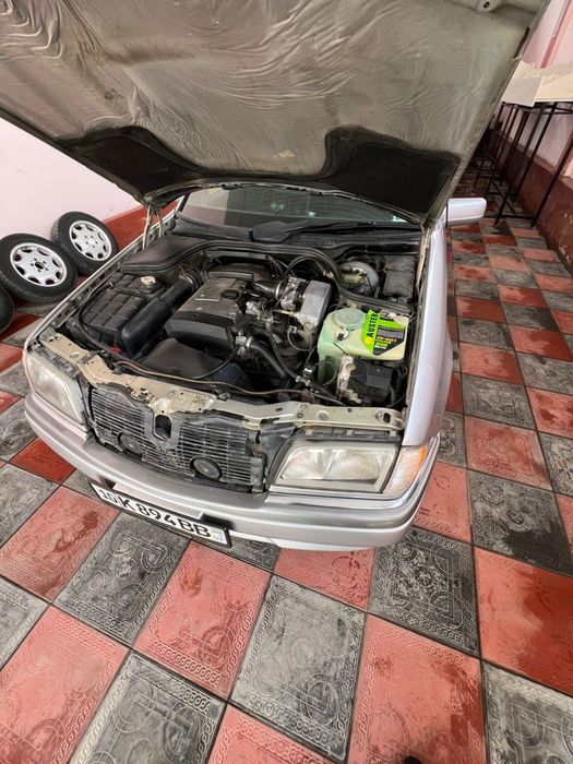 Продается Мерседес Бенс