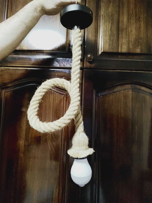 Лампа дебело корабно въже