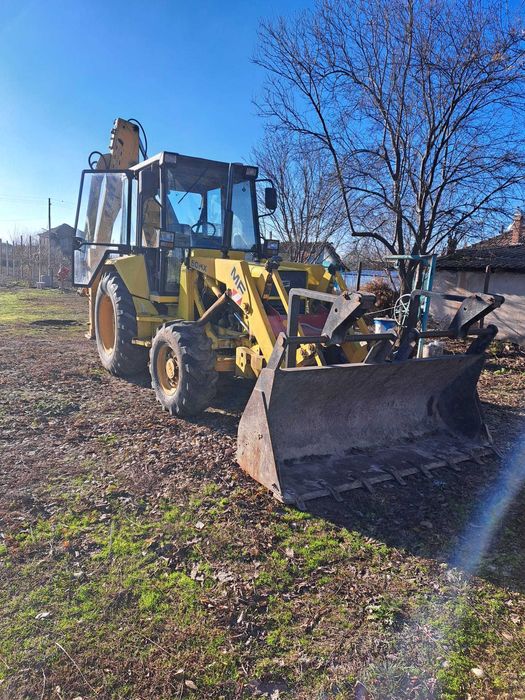 Buldoexcavator Massey Ferguson MF 50HX