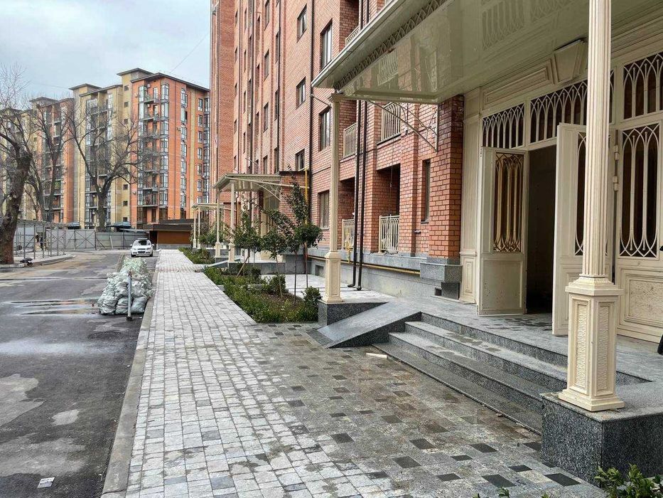4-комн своя 110м² Parkent Avenue, коробка, сквозная - 116000$