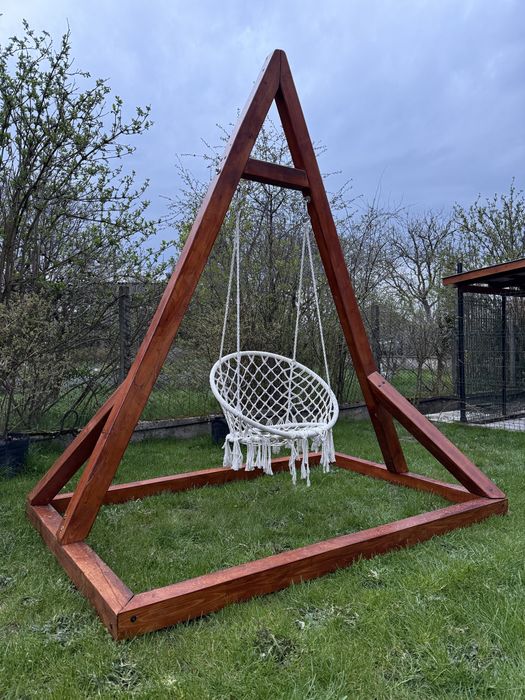 Balansoar din lemn tip A.