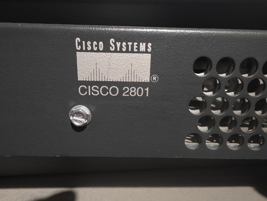 Router Cisco 2801