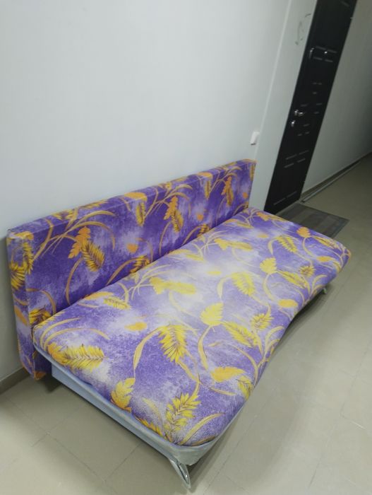 Екі диван сатылады