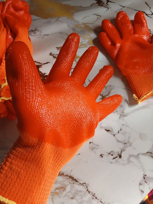 Строительные резиновые перчатки