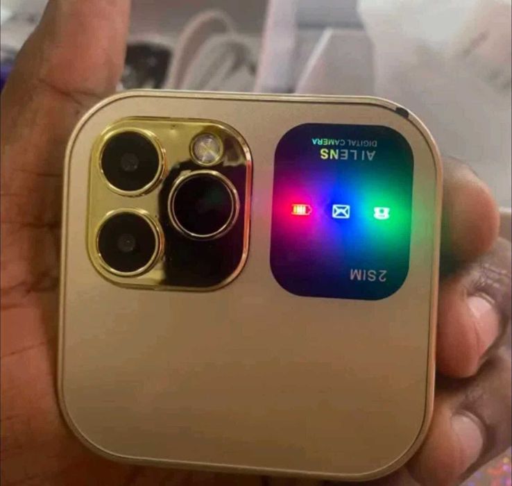 Сгъваем мобилен телефон i16 Pro–2 SIM,камера,фенерче, FM радио-Цветове