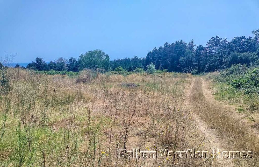 Продава се Парцел в Бяла - 6376 кв.м за 23 €/кв.м - Снимка #4