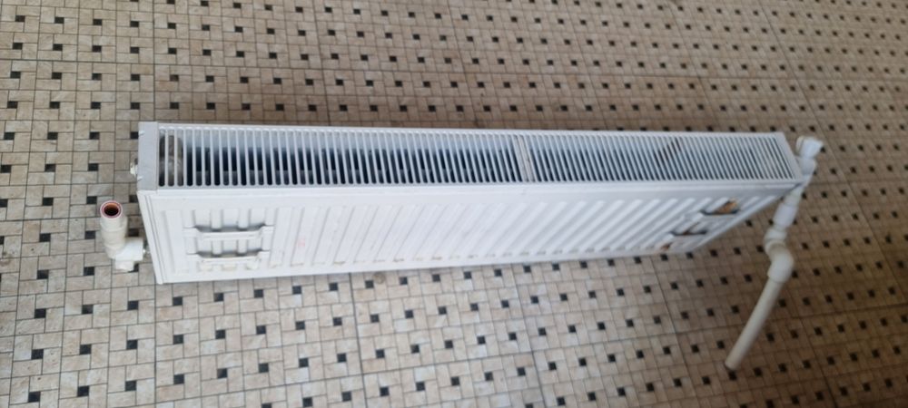 Radiator pechka sotiladi 1metr