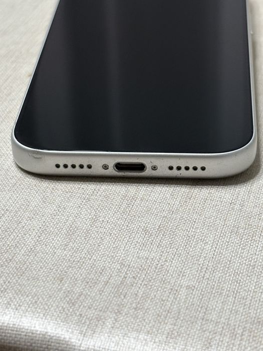 Iphone 17 pro на гарантии