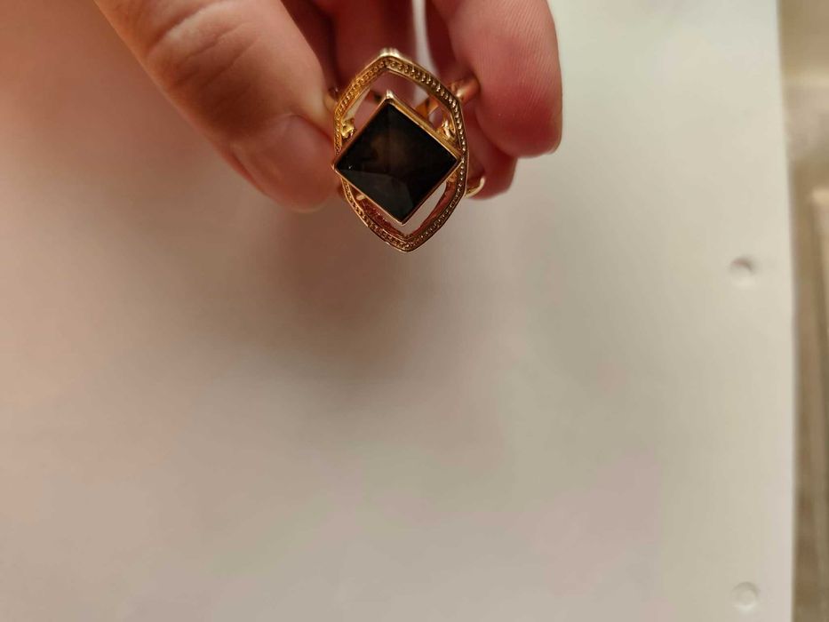 Пръстени - позлатен и рокерски