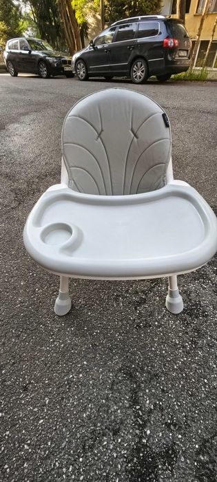 Scaun de masa copii juju în doua moduri de utilizare