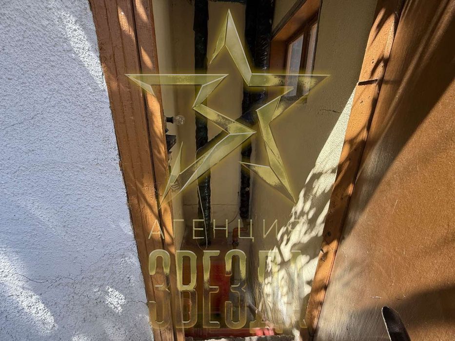 Продава се Къща в Пловдив, Център - 92 кв.м за 2120 €/кв.м - Снимка #9