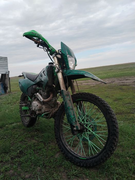 Продам эндуро 250