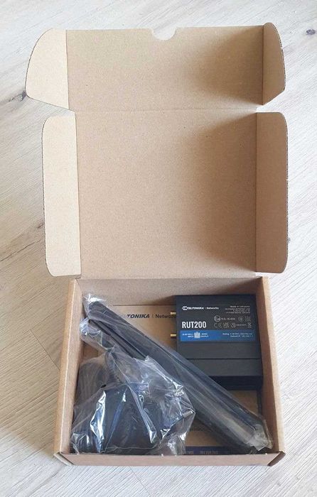 Router Industrial 4G LTE Teltonika RUT200 Nou Sigilat