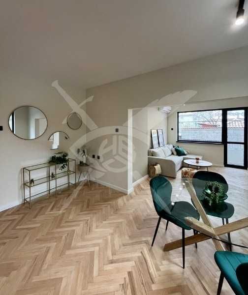 Продава се Тристаен апартамент в Карлово - 139 кв.м за 1130 €/кв.м - Снимка #4