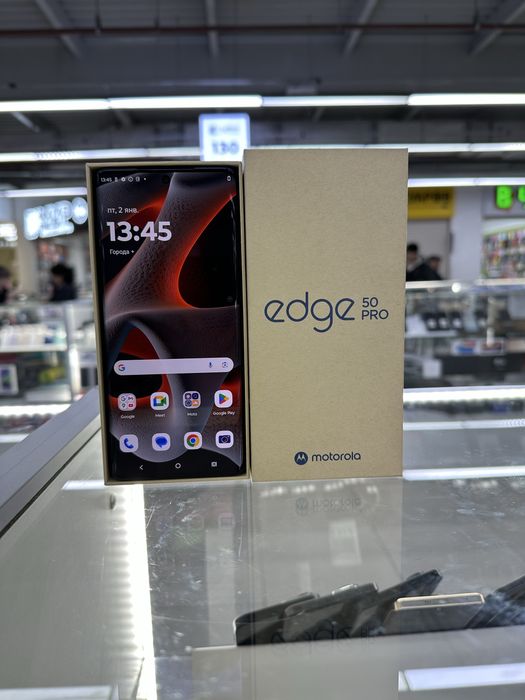 Moto 50 pro 5G. 12/512