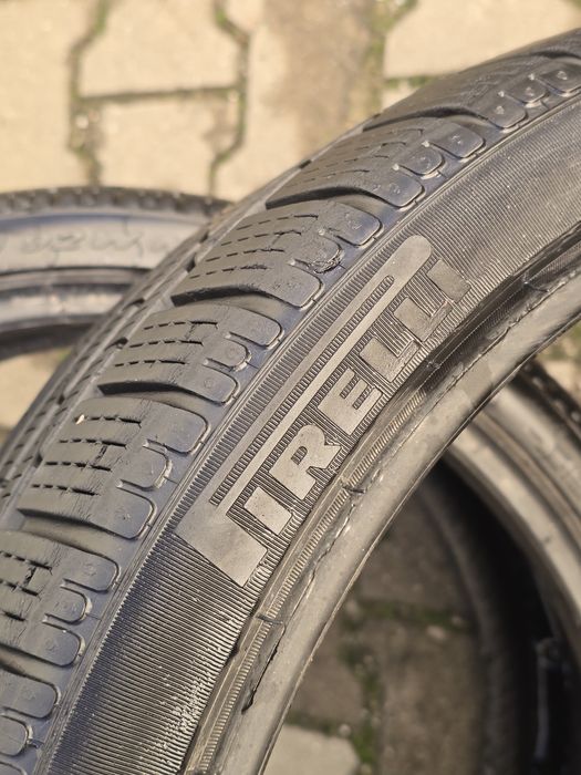 235 35 20 Pirelli