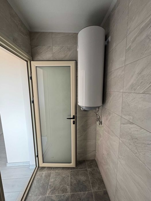 Продава се Тристаен апартамент в Търговище, Вароша - 179 кв.м за 420 €/кв.м - Снимка #19