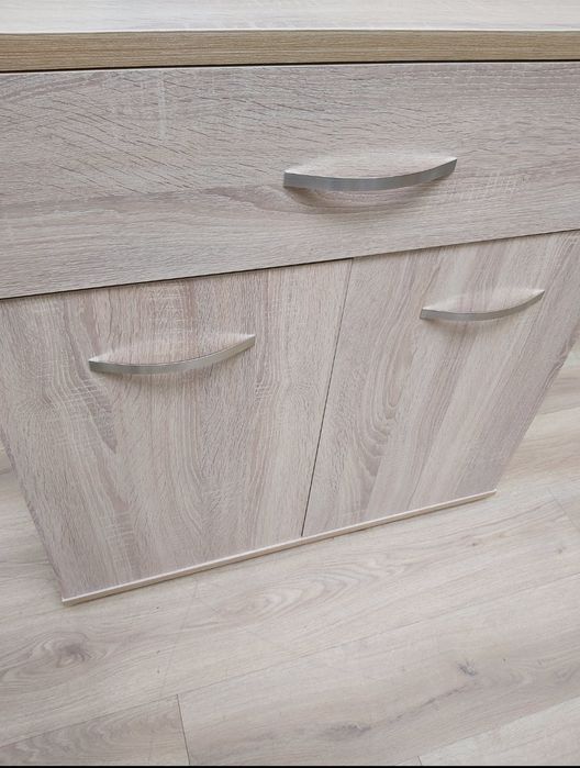 Нощувки / квартира за работници - Костинброд  
Ново самостоятелно