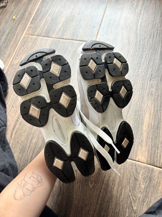 Маратонки new balance 9060