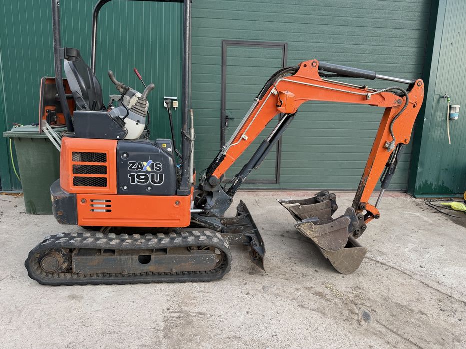 Excvator Hitachd U19