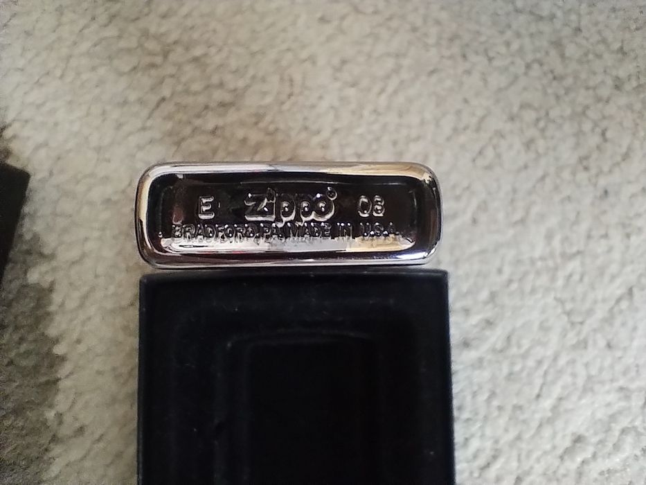 Vand Bricheta Zippo functionala