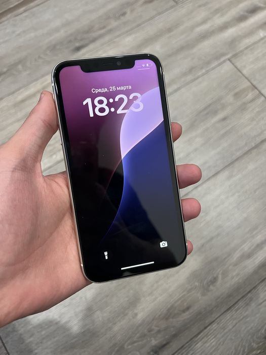 iPhone 11 64гб смартфон